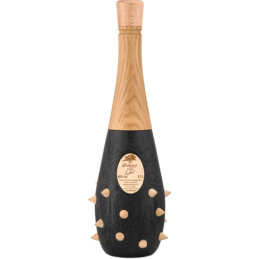 Debowa Oak Vodka in Knots 0,70 Ltr 40 %