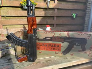 UA De opvolger van de AK 47 de AK 74 Limited 0,70 Ltr 40 %
